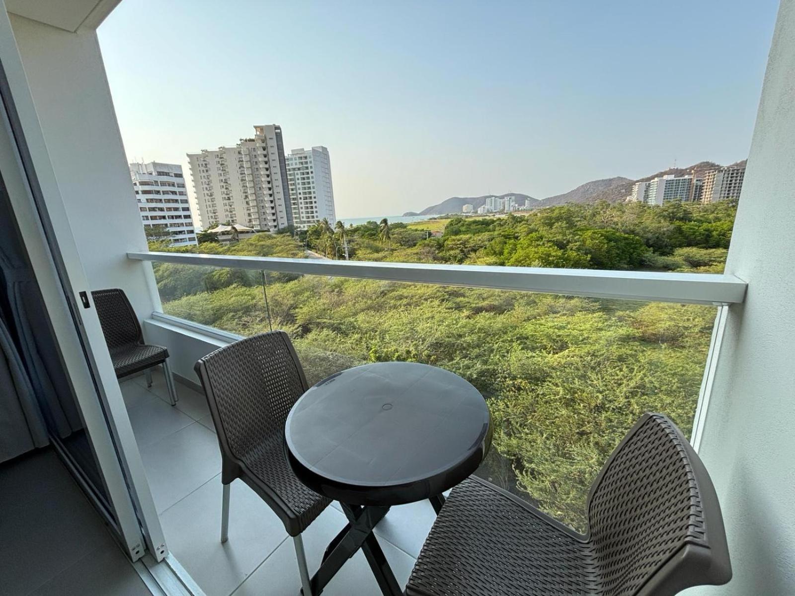 Apartamento Suite En Bello Horizonte A 2 Min De La Playa 산타마르타 외부 사진