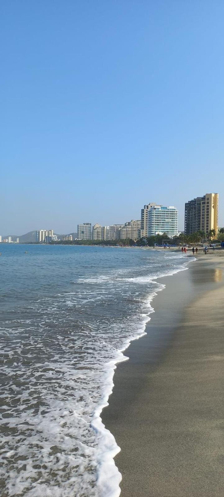 Apartamento Suite En Bello Horizonte A 2 Min De La Playa 산타마르타 외부 사진