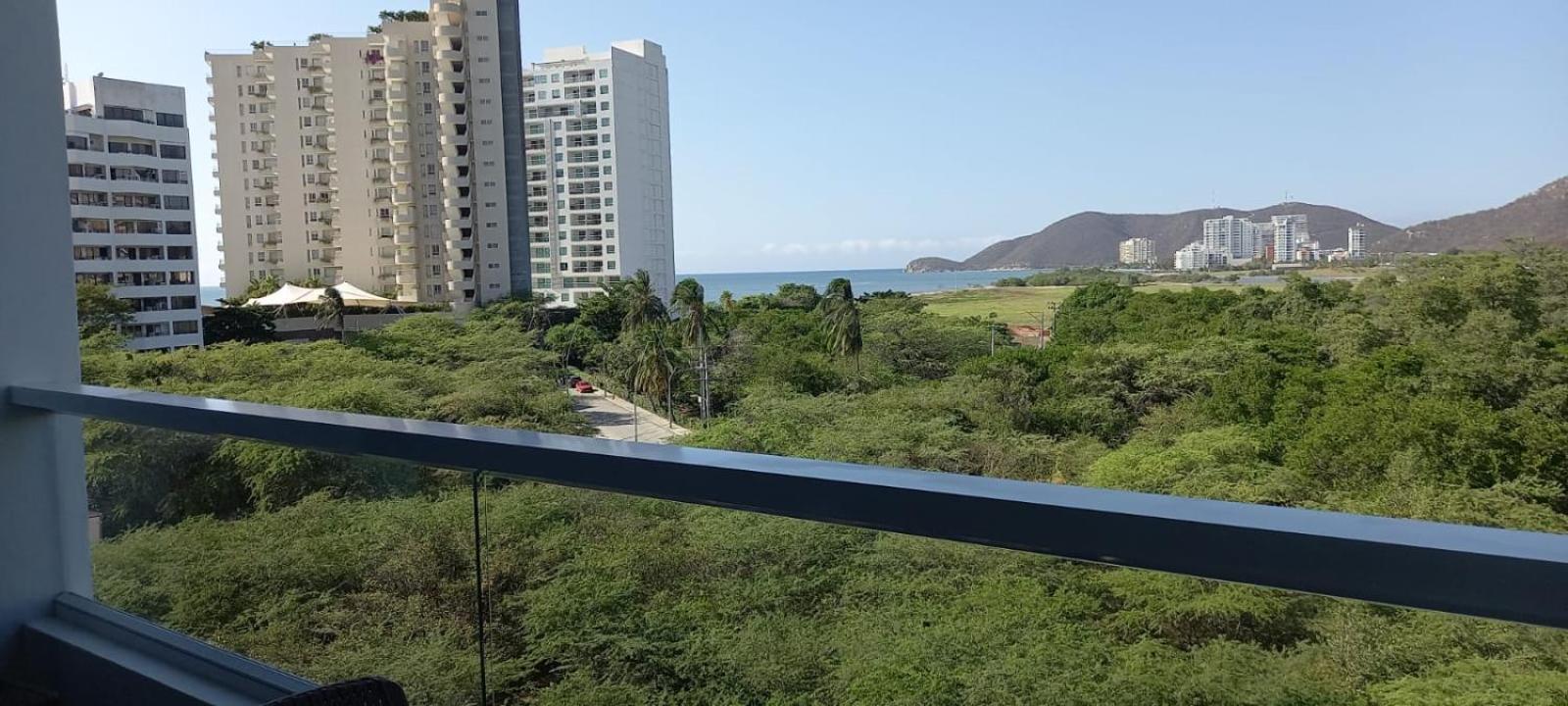 Apartamento Suite En Bello Horizonte A 2 Min De La Playa 산타마르타 외부 사진